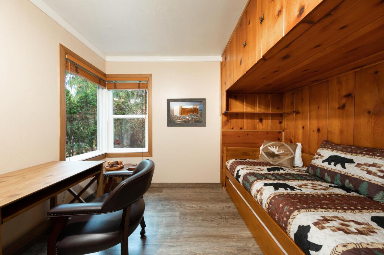 Koi Story Cabin On The Lake - Waterfront, Near Bike Trail Maple Valley 외부 사진